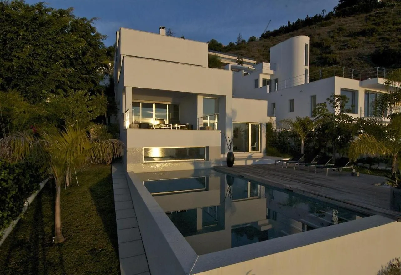 Casa Geniol Luxury Villa لا هيرادورا إسبانيا