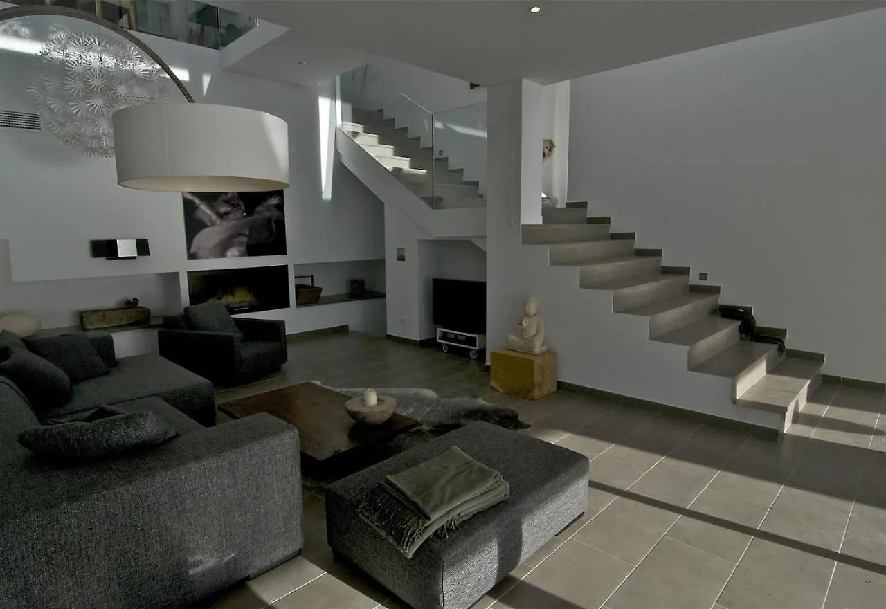 Casa Geniol Luxury Villa لا هيرادورا إسبانيا